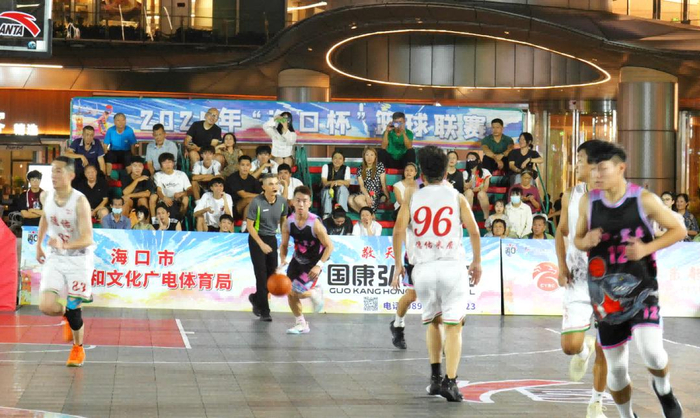 2025“海口杯”篮球联赛美兰赛区激情开赛