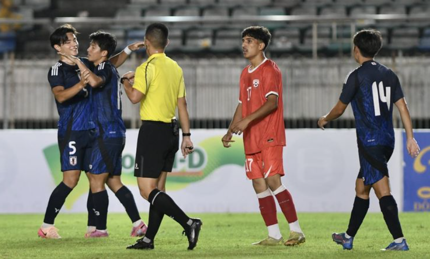 5-0!3-0!韩国+日本大胜登顶,还帮中国队一把,出线形势大反转