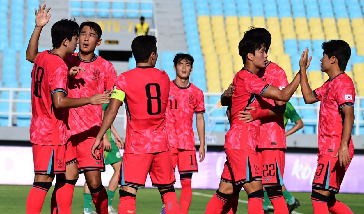 5-0!3-0!韩国+日本大胜登顶,还帮中国队一把,出线形势大反转