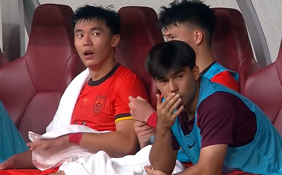 5-0!3-0!韩国+日本大胜登顶,还帮中国队一把,出线形势大反转