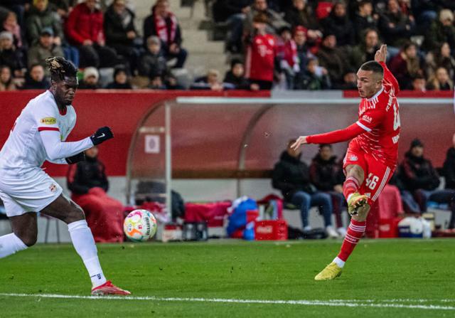 NG体网页登入-首发输1比3，替补赢3比1，小将给纳格尔斯曼出难题