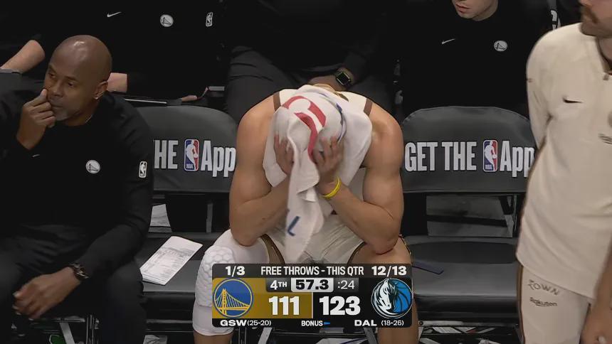 NG体网页登入-轰下38分的库里，正负值-24！他怎么又被喷？认清形势，放弃幻想