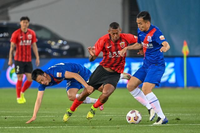 NG体育在线网站-【中超前瞻】粤沪4队榜首德比双重大战 武汉盼反弹